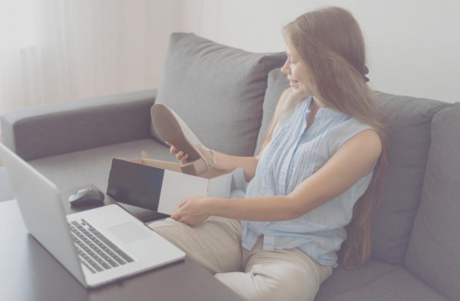 Professionelle Finanzberatung und Datenanalyse im Büroumfeld